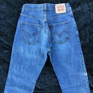 Men’s Levi jeans